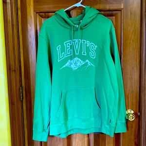 Men’s levi’s hoodie.  Large/green